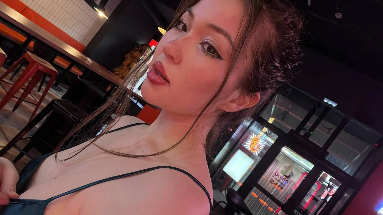 XXX Porn Photo of Nude Vex_Vesper 24