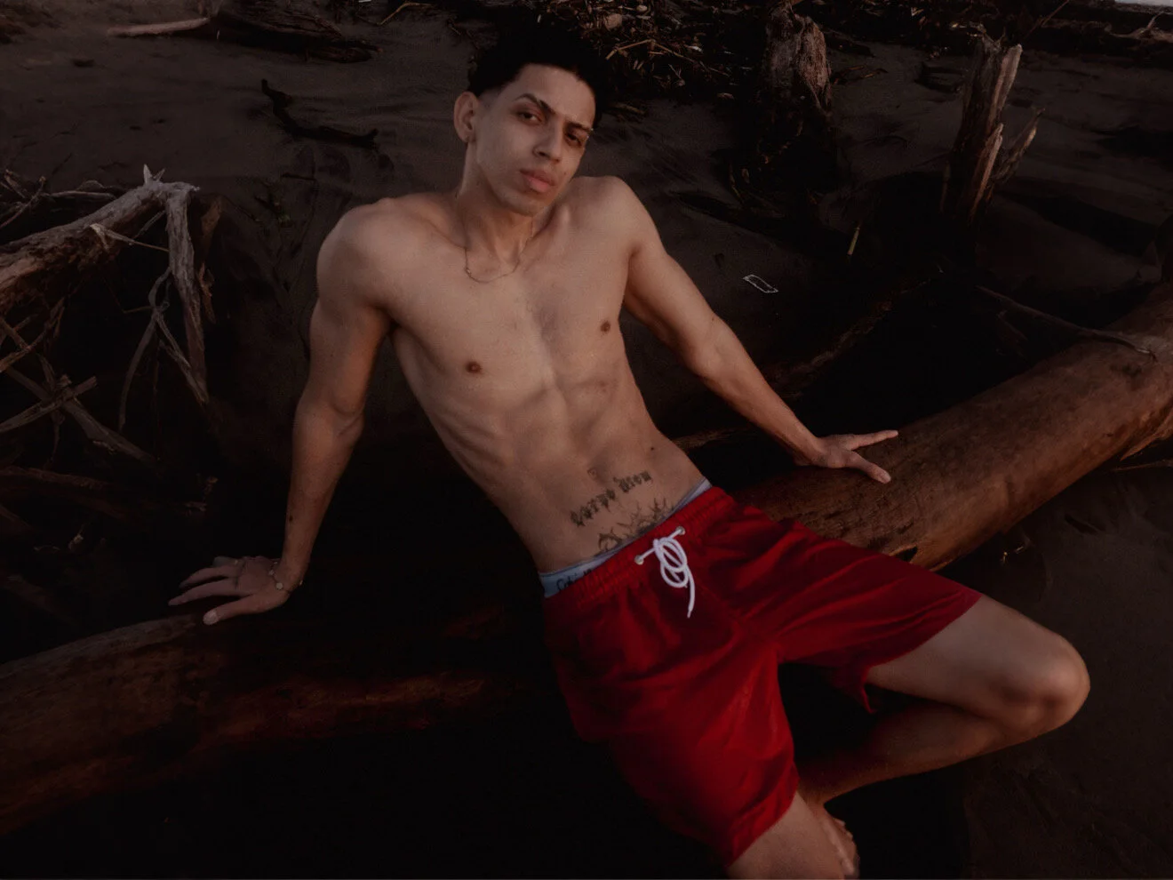 XXX Porn Photo of Nude Mheysam_Youngerx 1