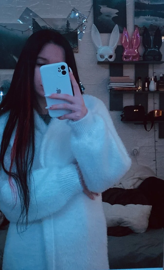 XXX Porn Photo of Nude Carolina_G0lden 1