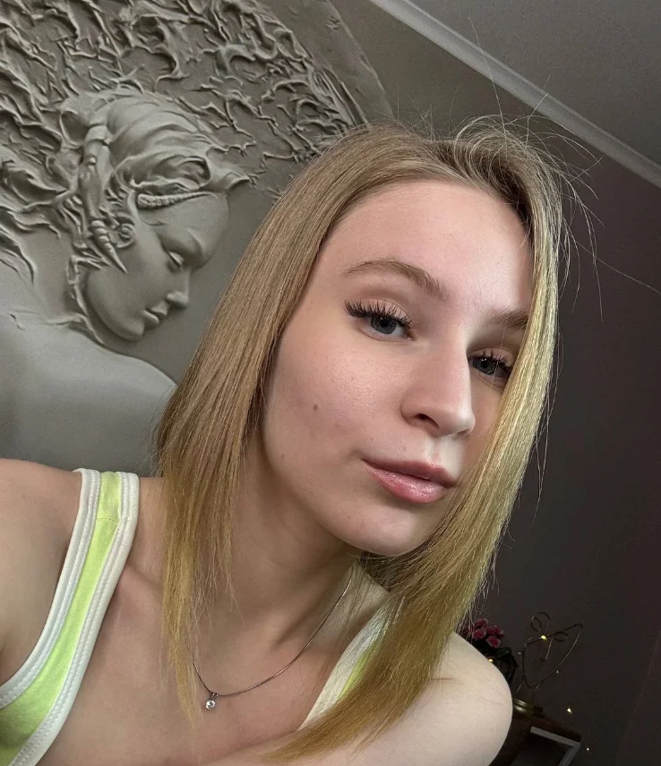 XXX Porn Photo of Nude Elis_Fox 37