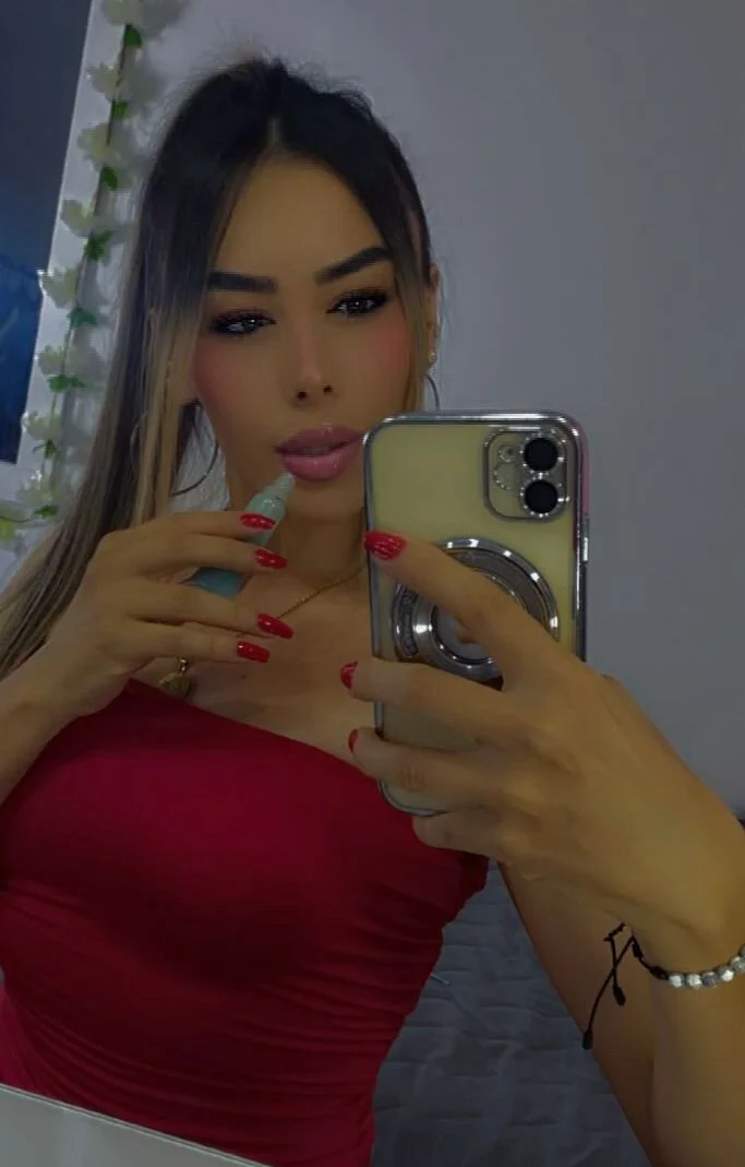 XXX Porn Photo of Nude Ariana-Cobos 2