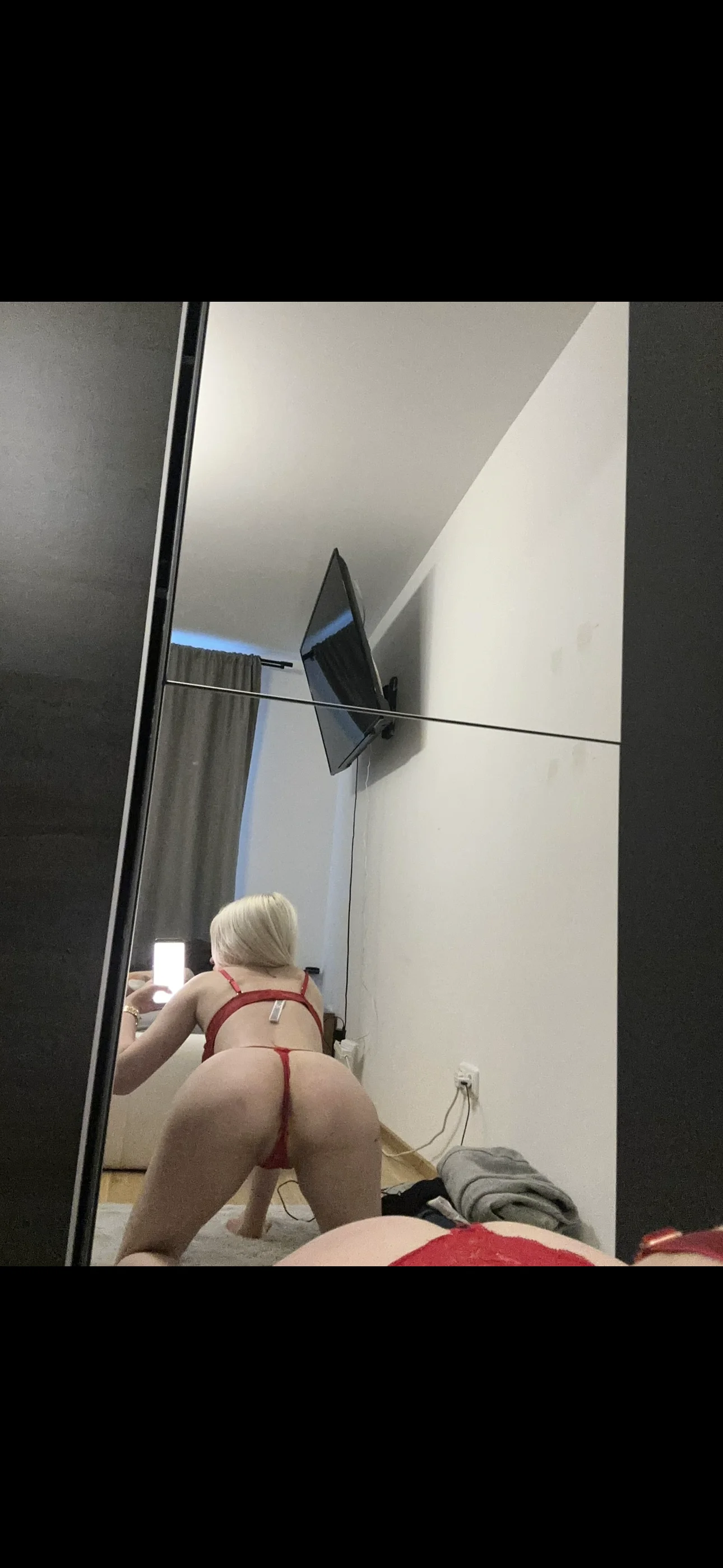 XXX Porn Photo of Nude Steffi_Snowbunny 9