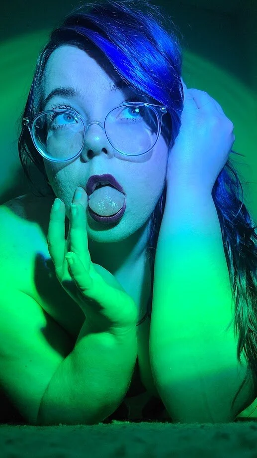 XXX Porn Photo of Nude KiraSpitQueen 1
