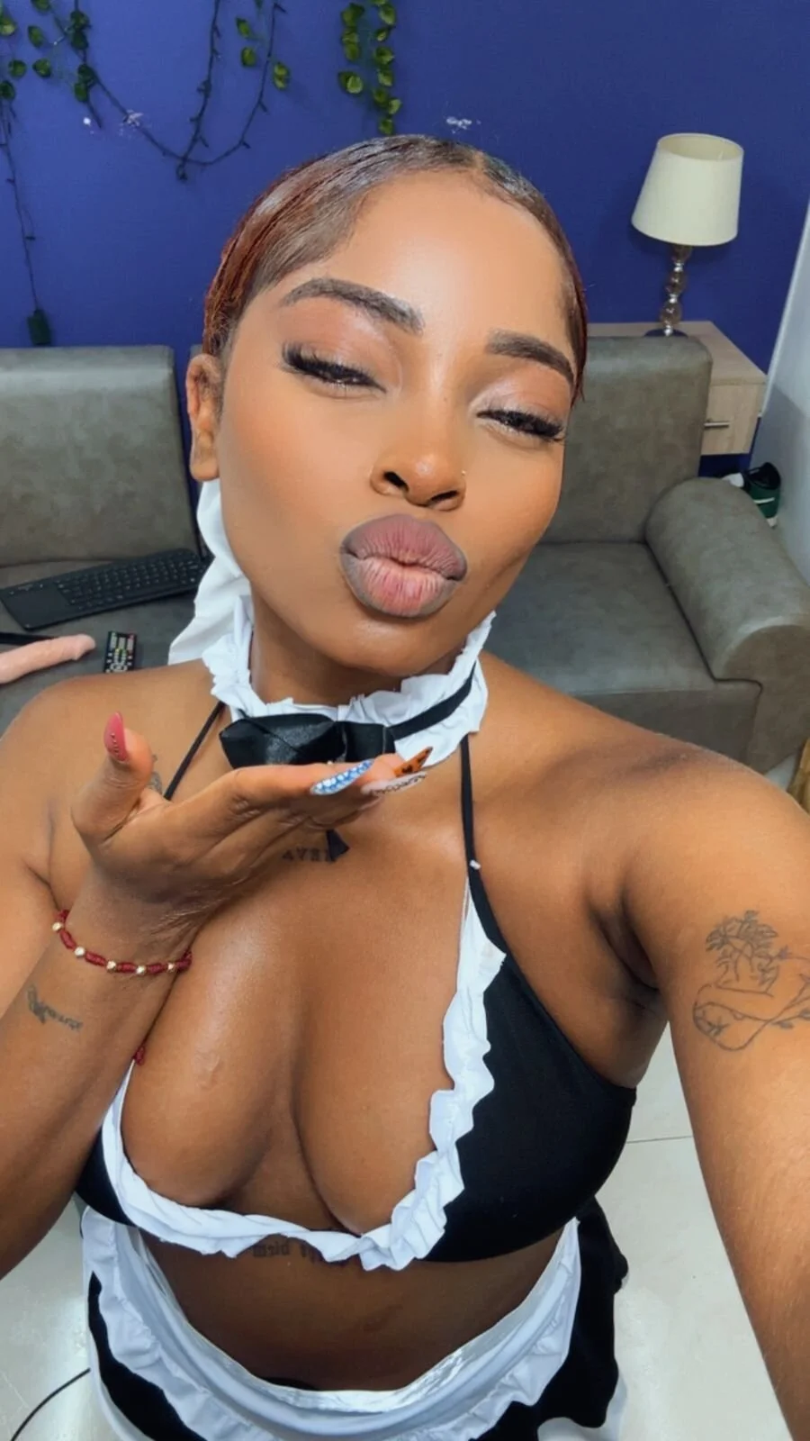 XXX Porn Photo of Nude ShantalGomes 72