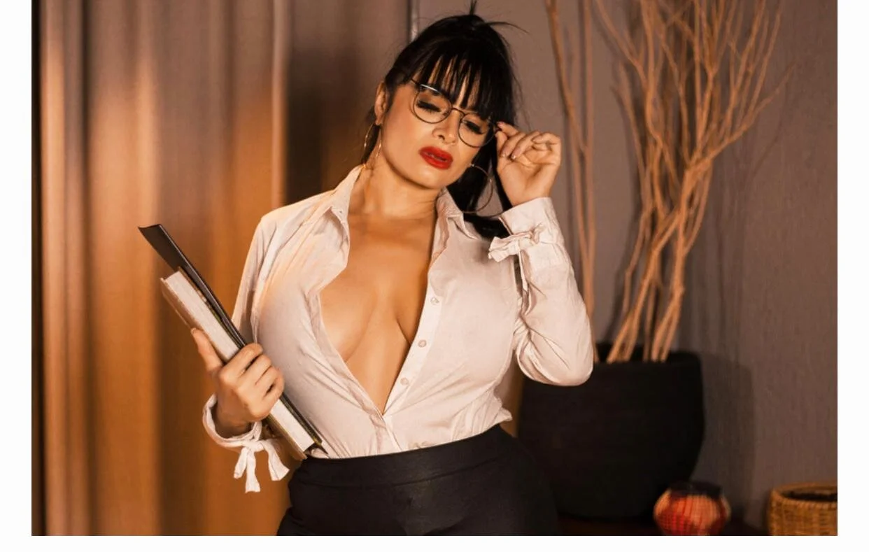 XXX Porn Photo of Nude CharlotteAngelss_ 49