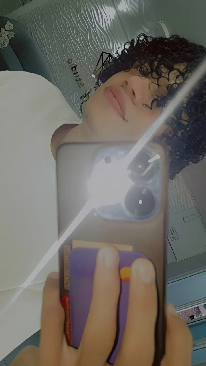 XXX Porn Photo of Nude Smith_Gael 3