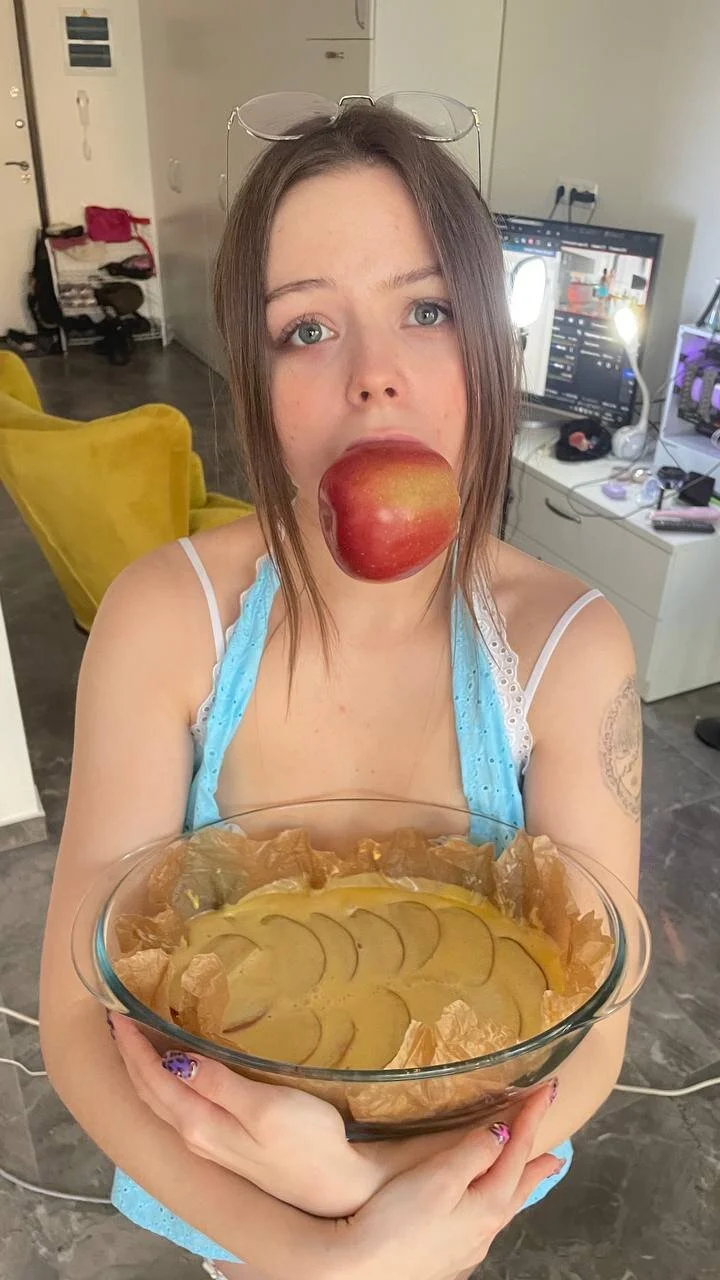 XXX Porn Photo of Nude hype_meal_home 8