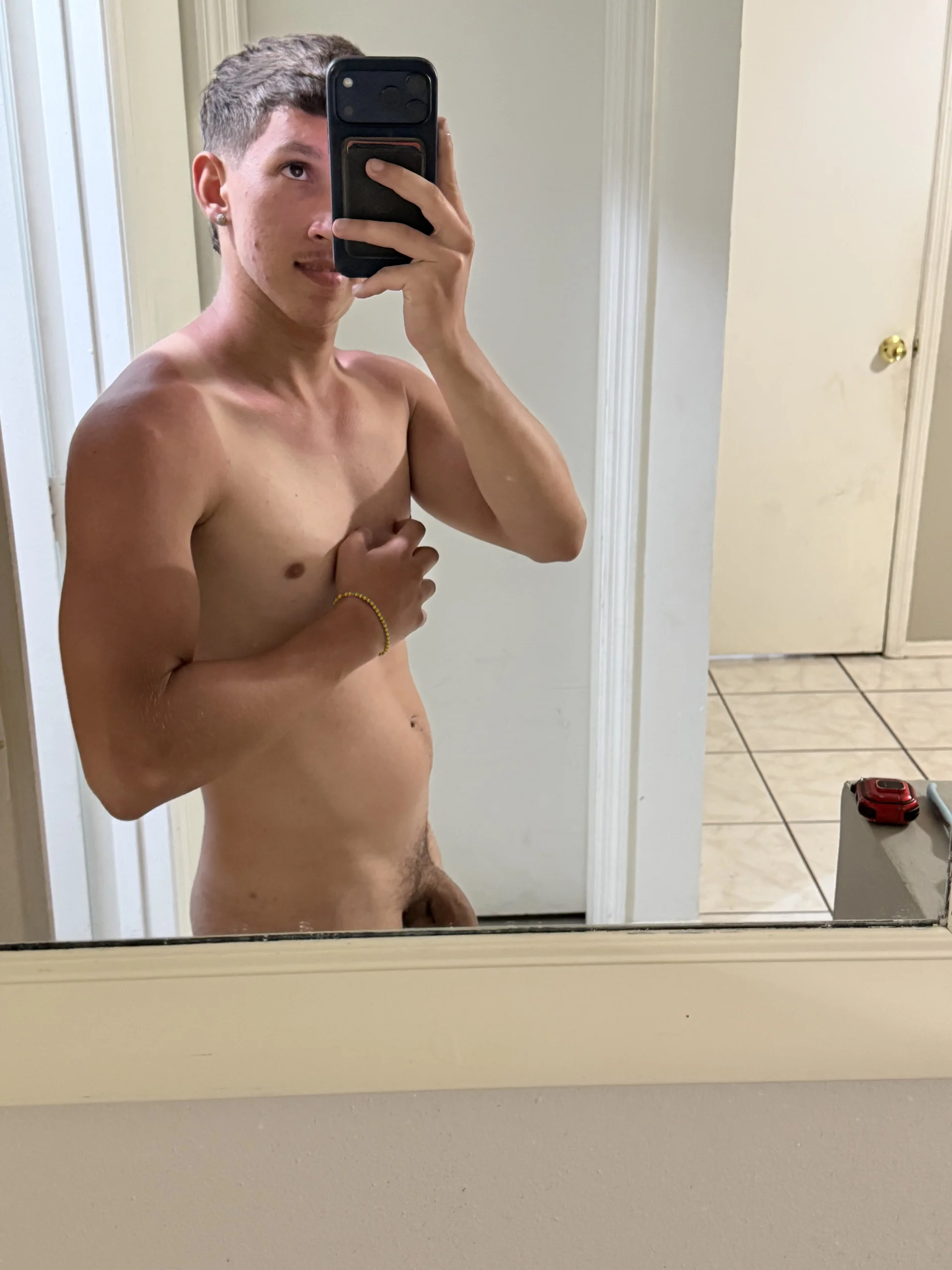 XXX Porn Photo of Nude Jose_rz 7
