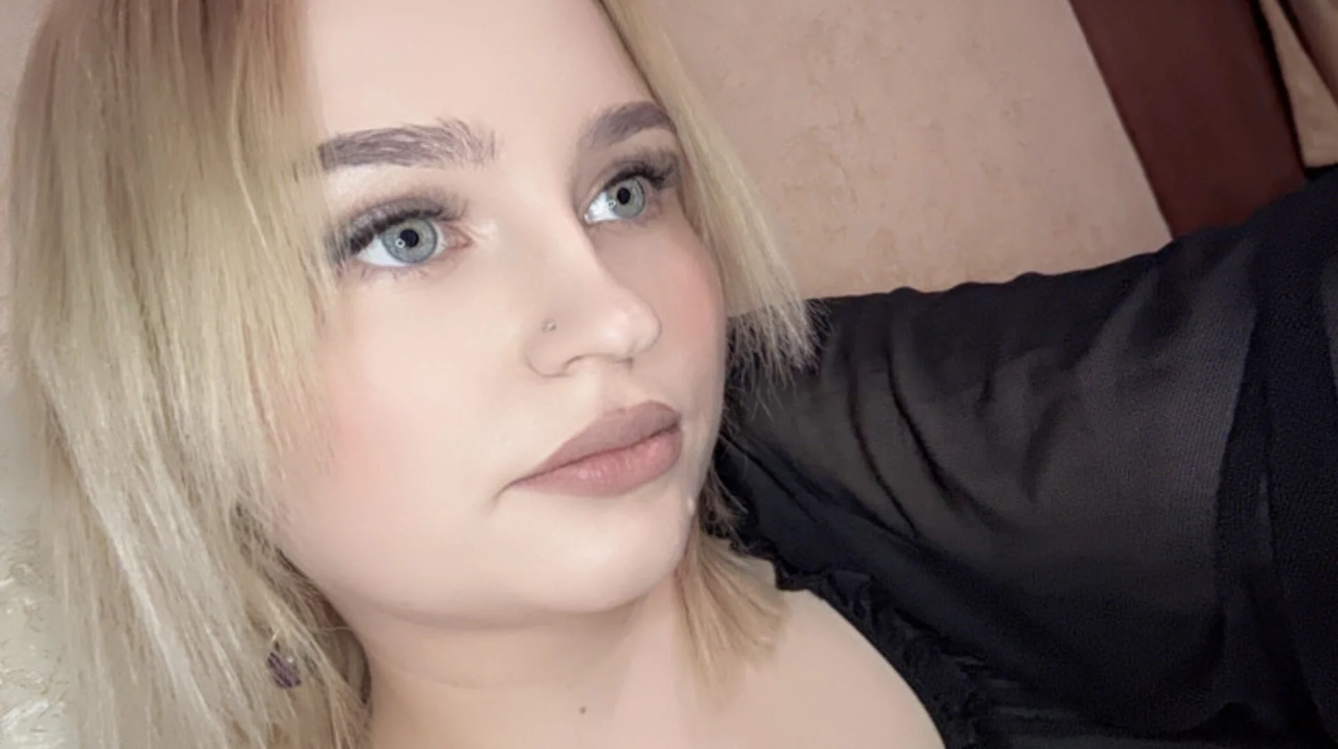 XXX Porn Photo of Nude Bella_Evansss1 10