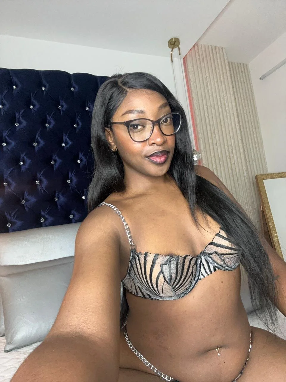 XXX Porn Photo of Nude YallianaBrooks 50