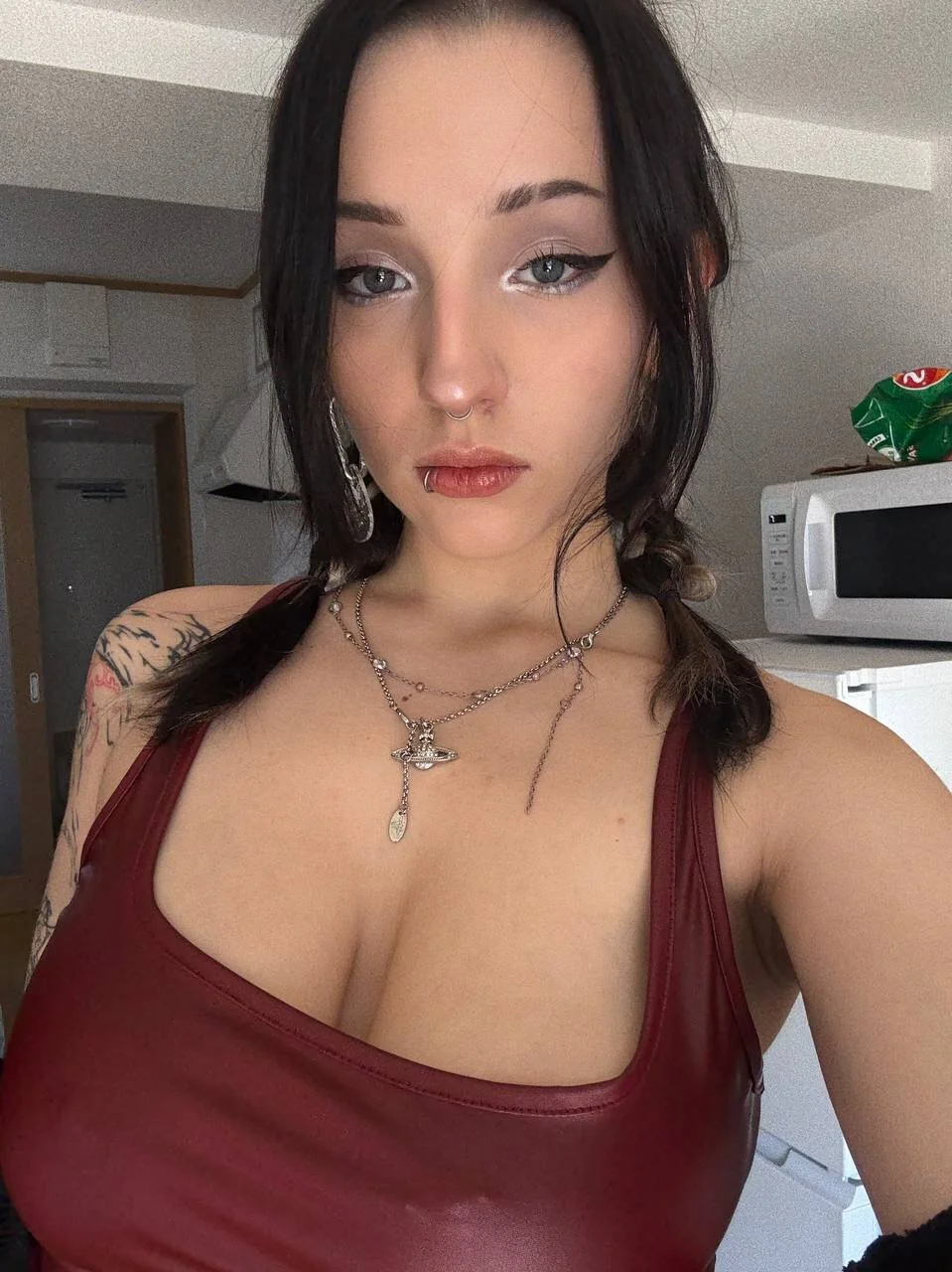 XXX Porn Photo of Nude Viv_Player 82