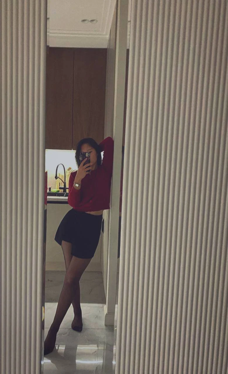 XXX Porn Photo of Nude DorreyFolleyG 6