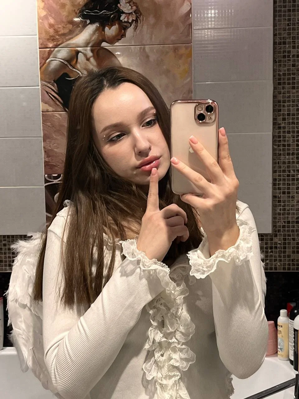 XXX Porn Photo of Nude MissLillyNova 3