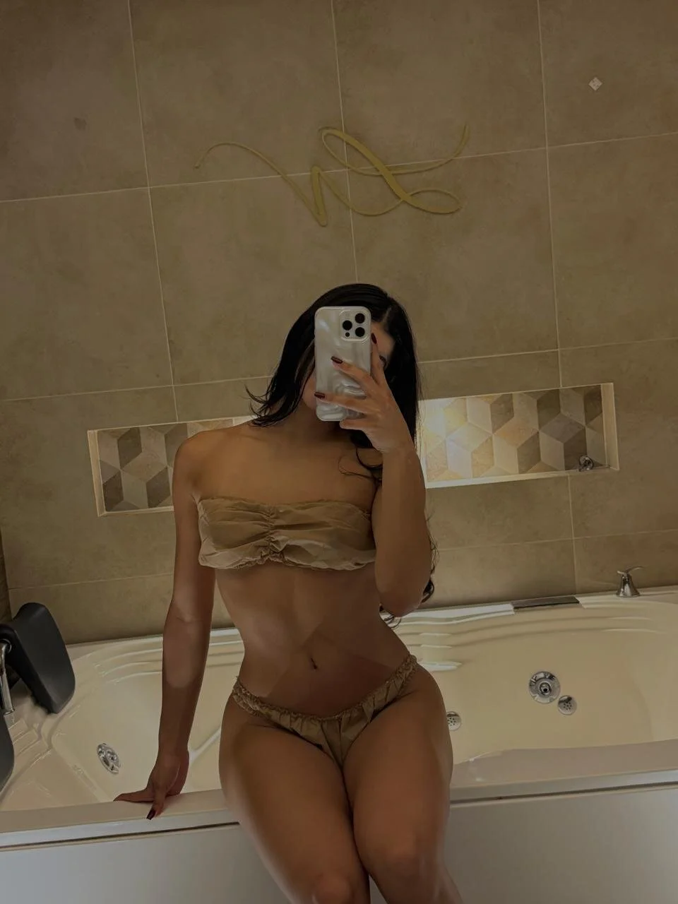 XXX Porn Photo of Nude Antonellaparis_ 15