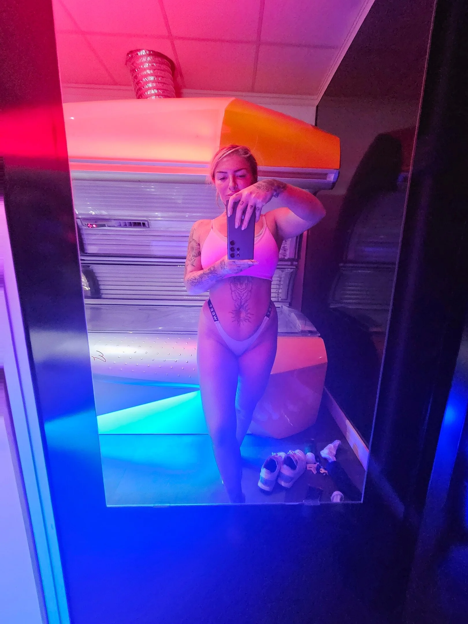 XXX Porn Photo of Nude MommyBlairVIP 13