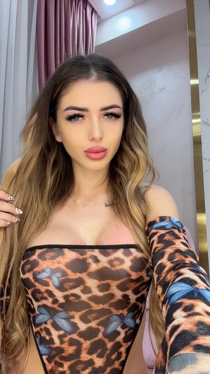 XXX Porn Photo of Nude StacyLight 25