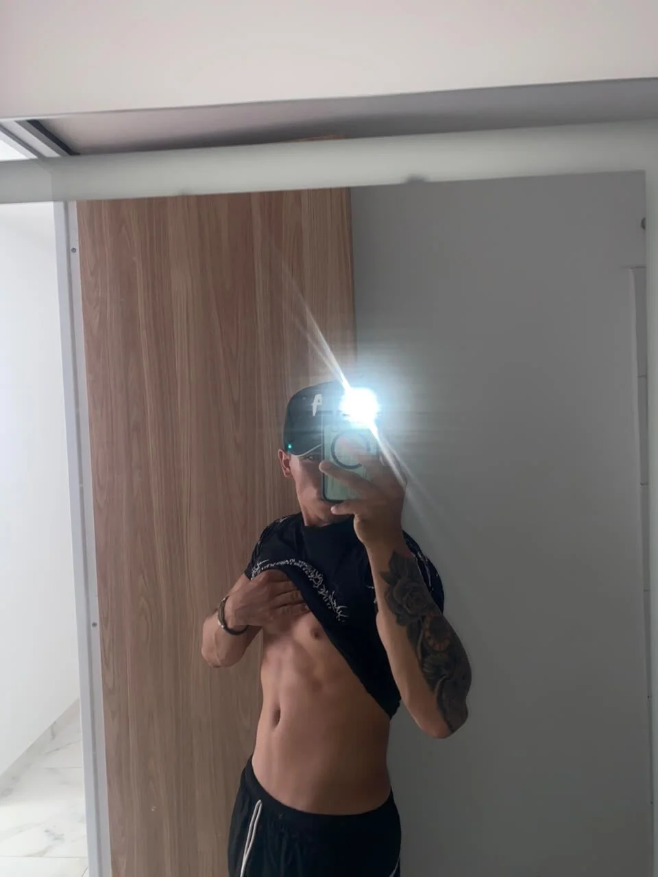 XXX Porn Photo of Nude mentesensual1 1