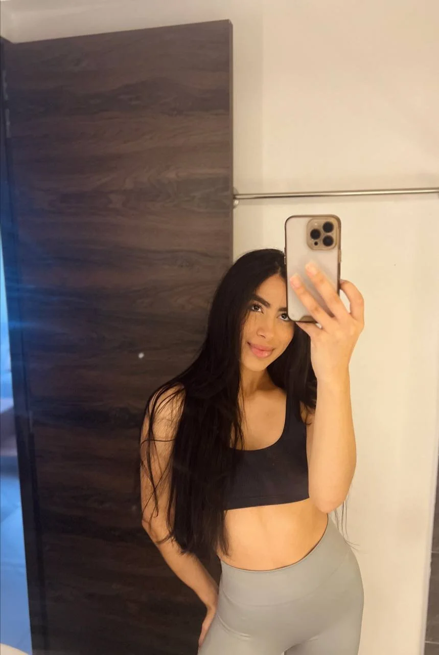 XXX Porn Photo of Nude imsaraah 4