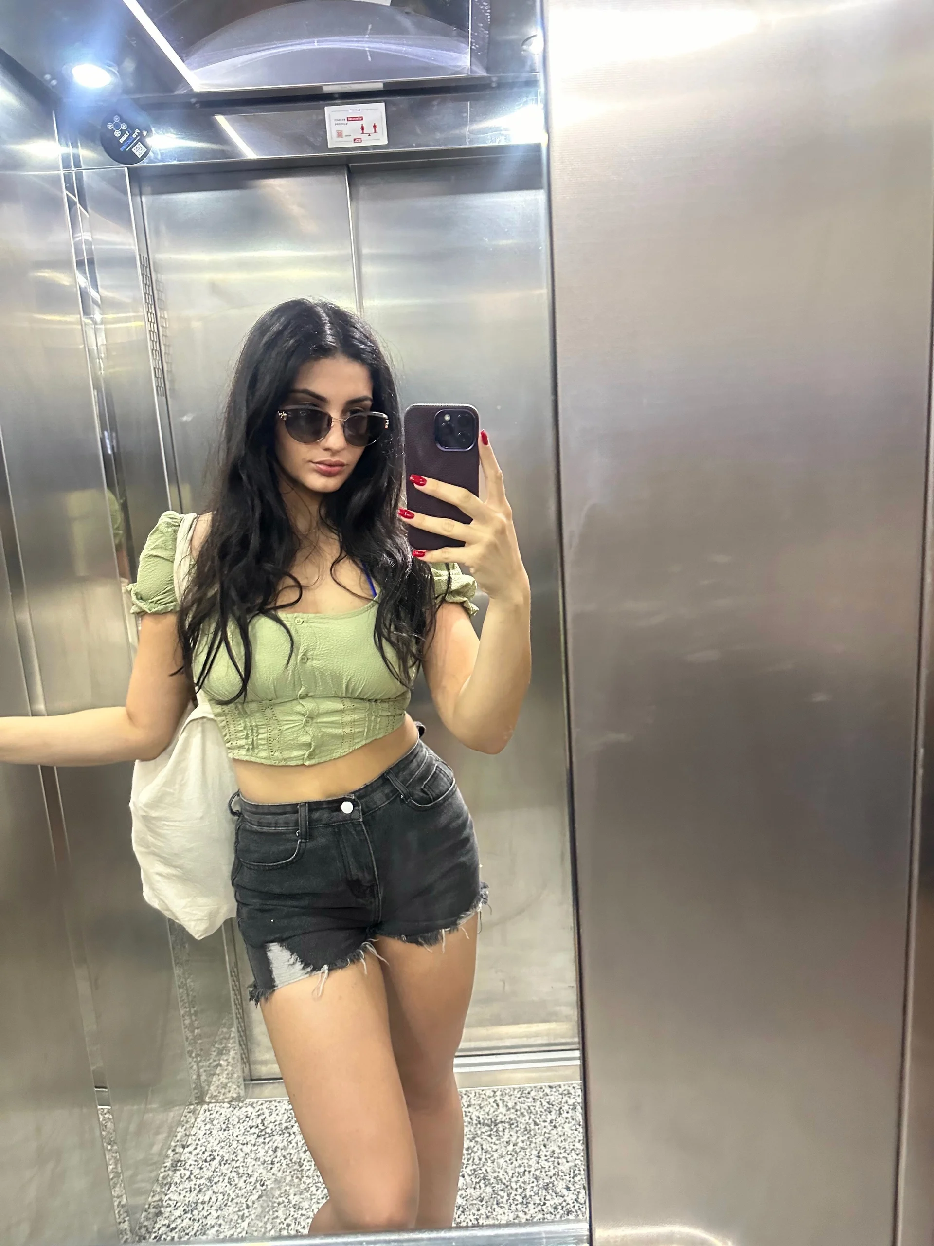 XXX Porn Photo of Nude LanaLaney 1