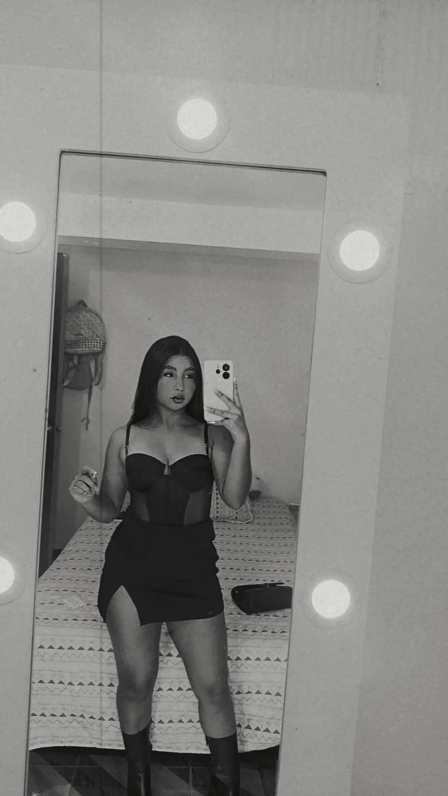 XXX Porn Photo of Nude Bella_martini 35