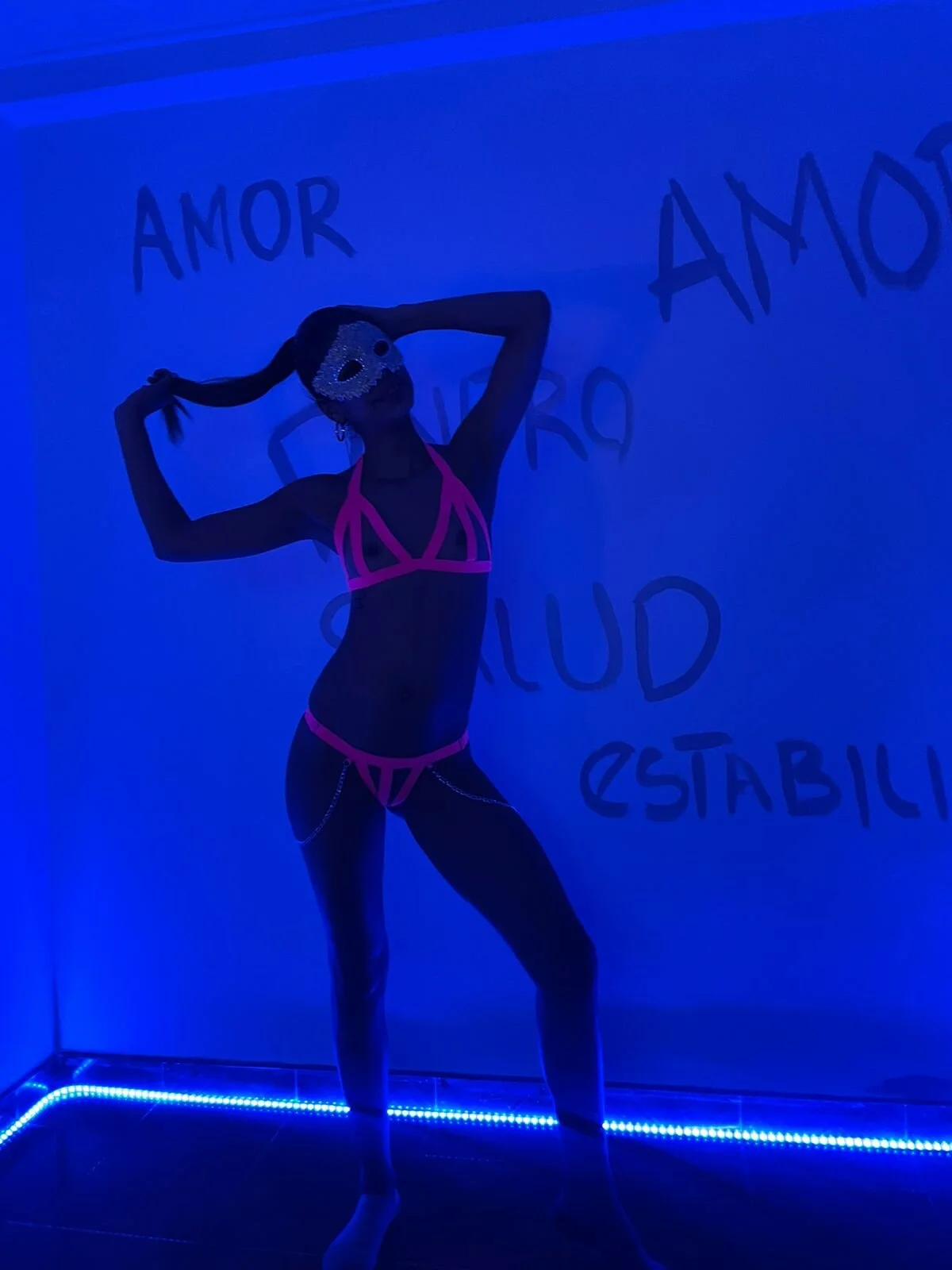 XXX Porn Photo of Nude karlina_charlotte1 7