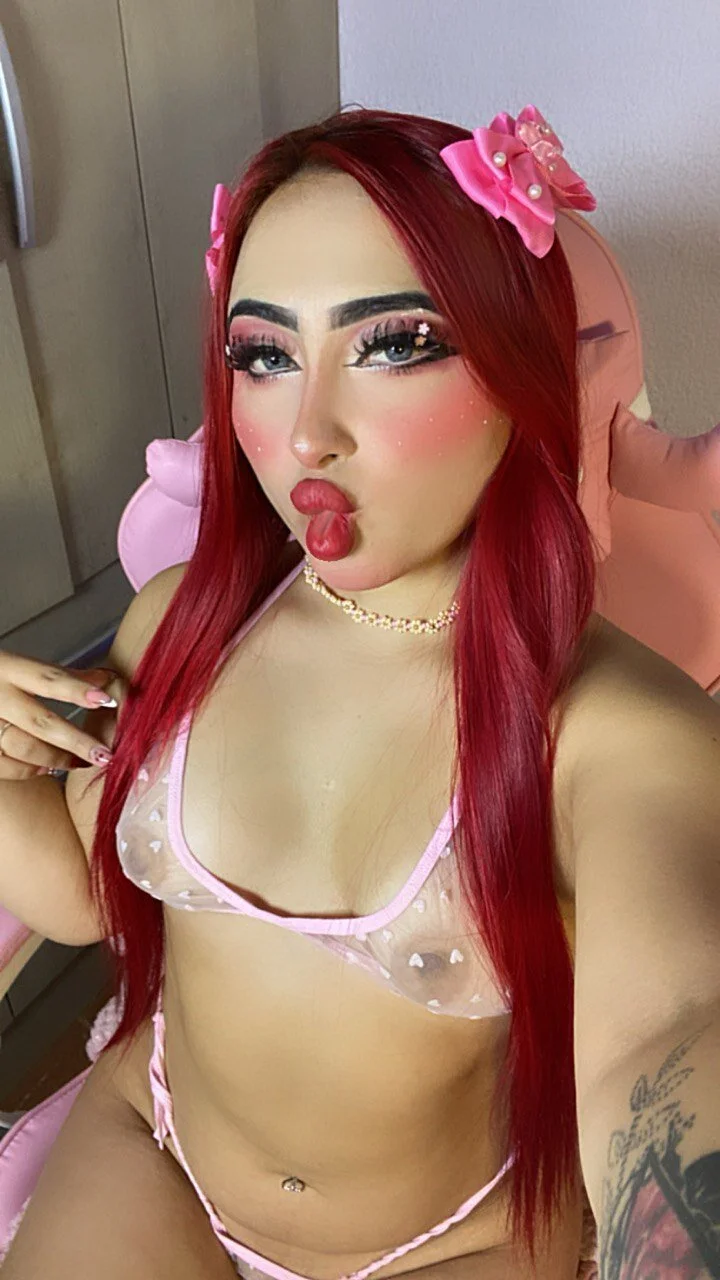 XXX Porn Photo of Nude Vicky_Rousseau 15
