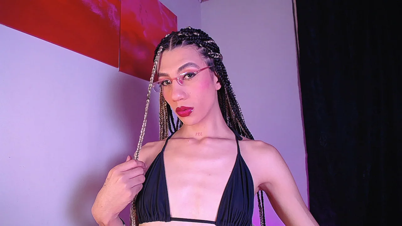 XXX Porn Photo of Nude sofiaa_grey_ 25