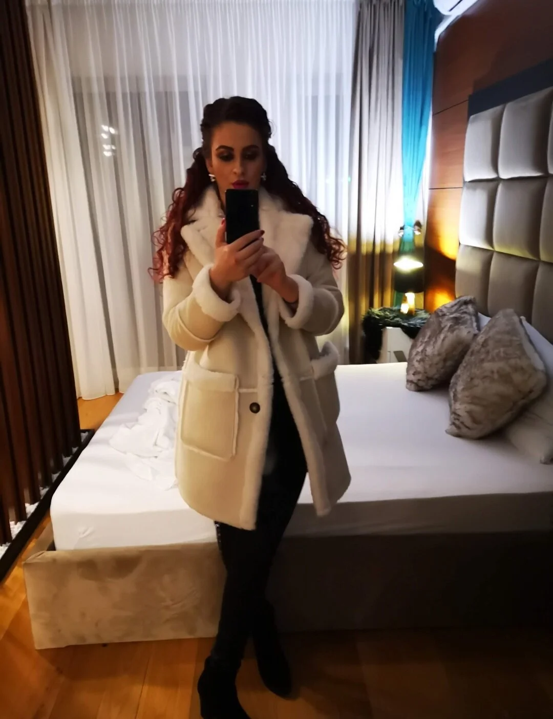 XXX Porn Photo of Nude DivineGoddess88ForYouKing 300