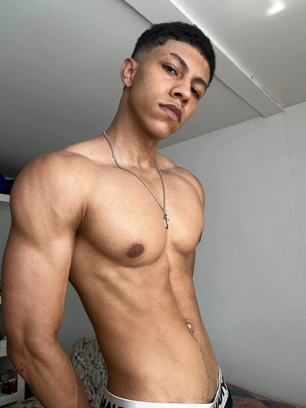 XXX Porn Photo of Nude RickyEbony 30