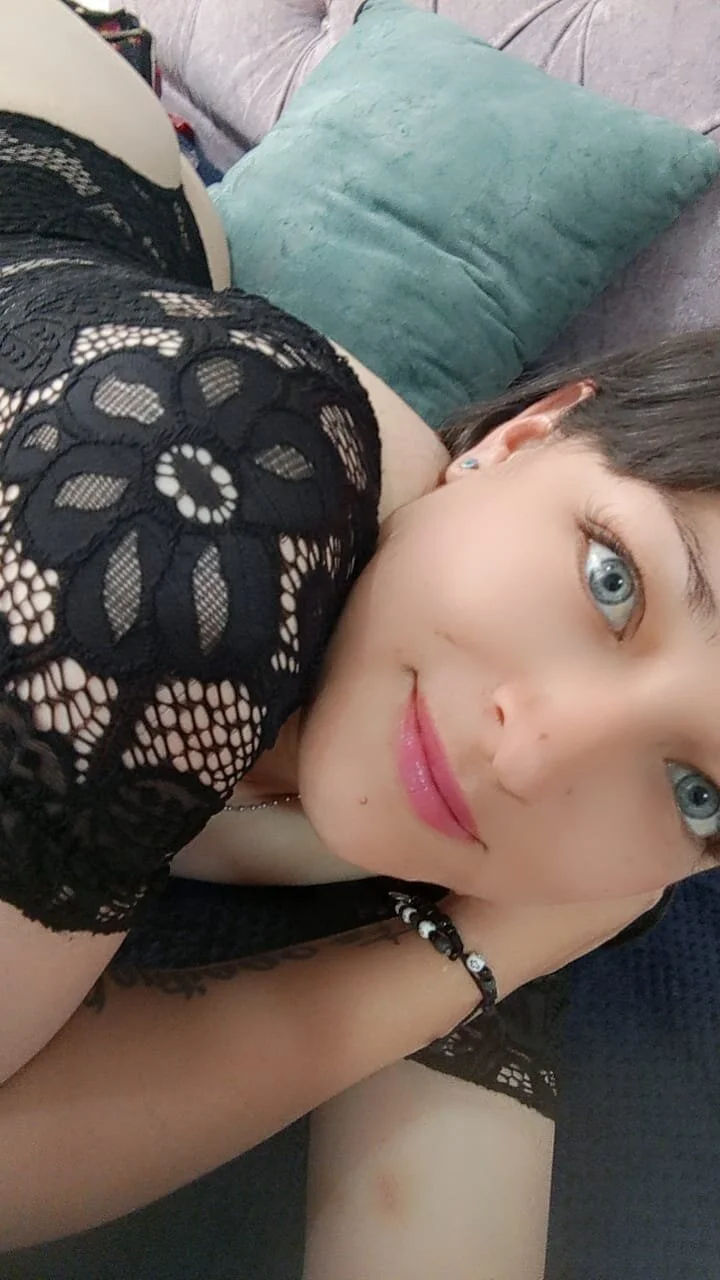 XXX Porn Photo of Nude Isa_bluee 3