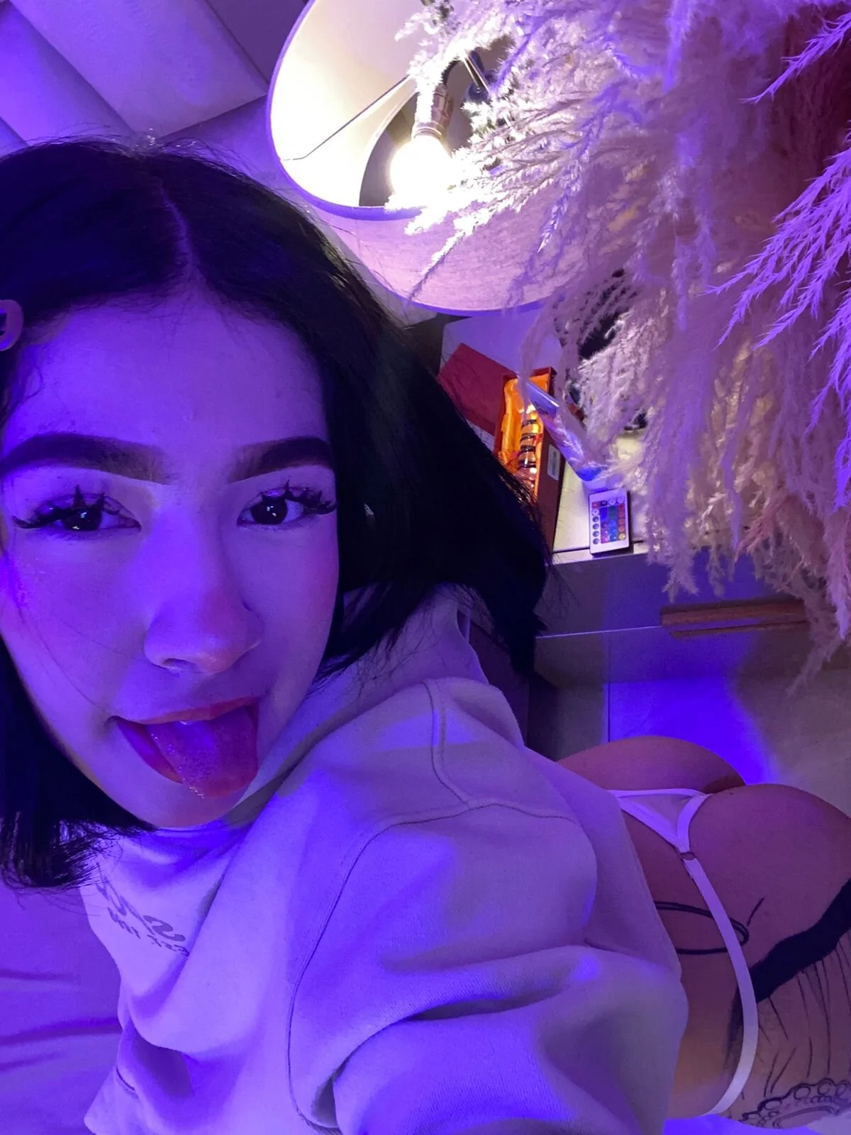 XXX Porn Photo of Nude Bamby_buu 2