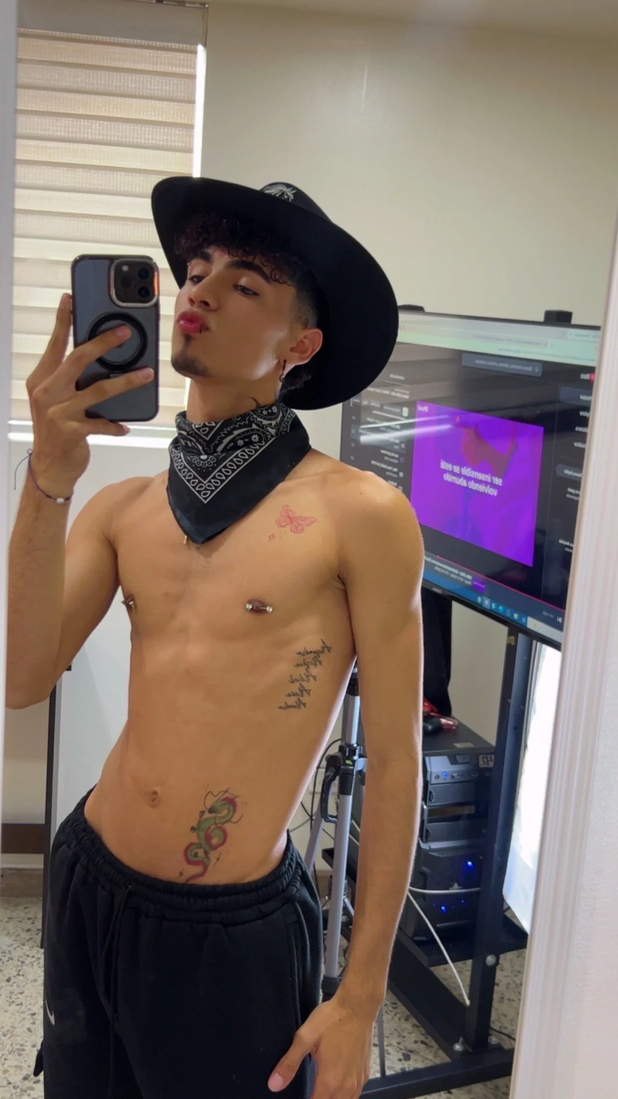 XXX Porn Photo of Nude NeoRaptis 7