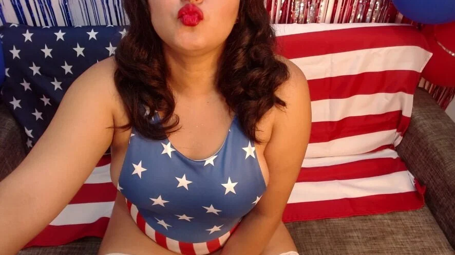 XXX Porn Photo of Nude lolamike19 7