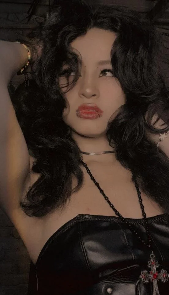 XXX Porn Photo of Nude ElyWren 1