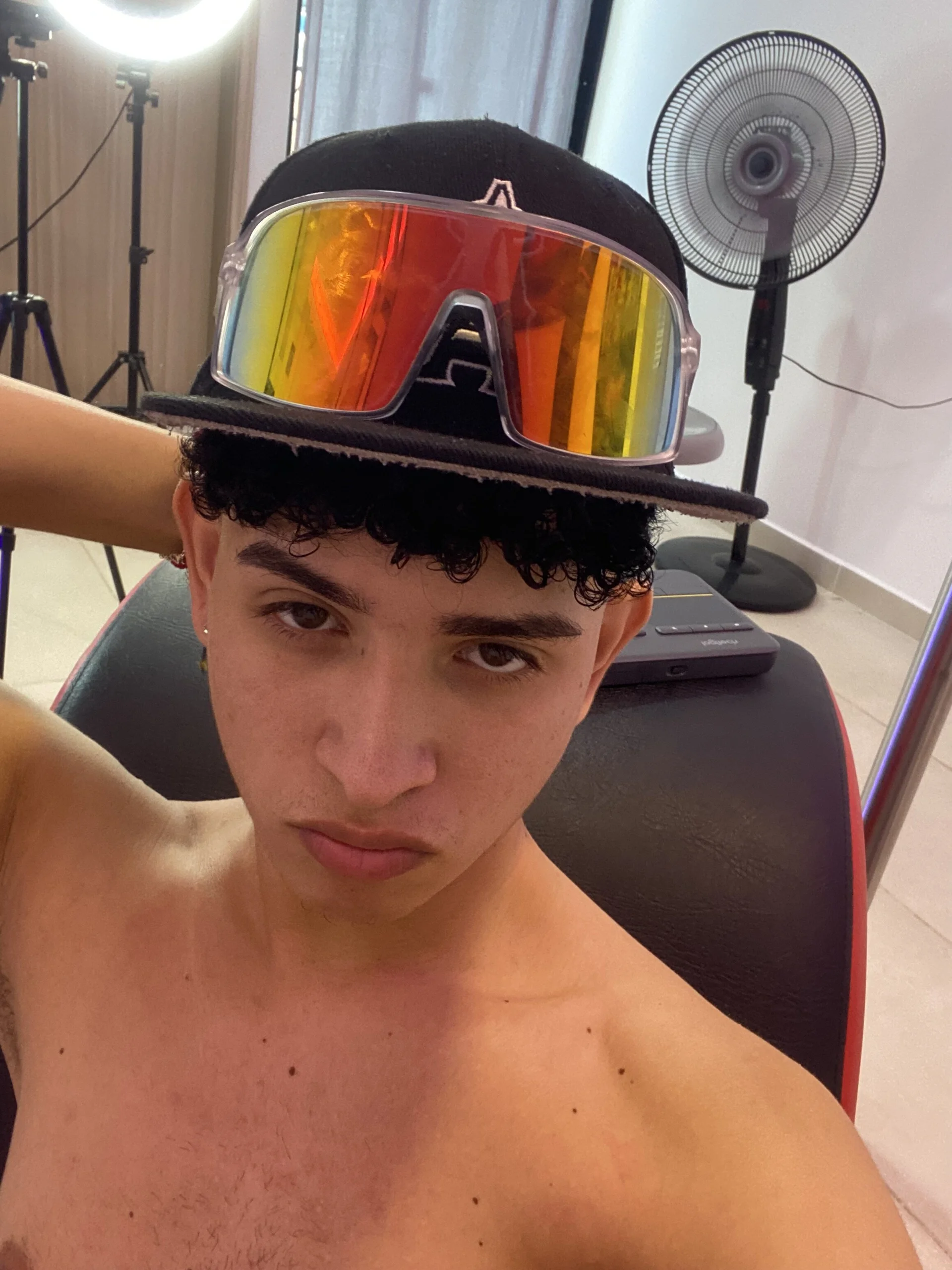 XXX Porn Photo of Nude KING_OFF_BOYS 8