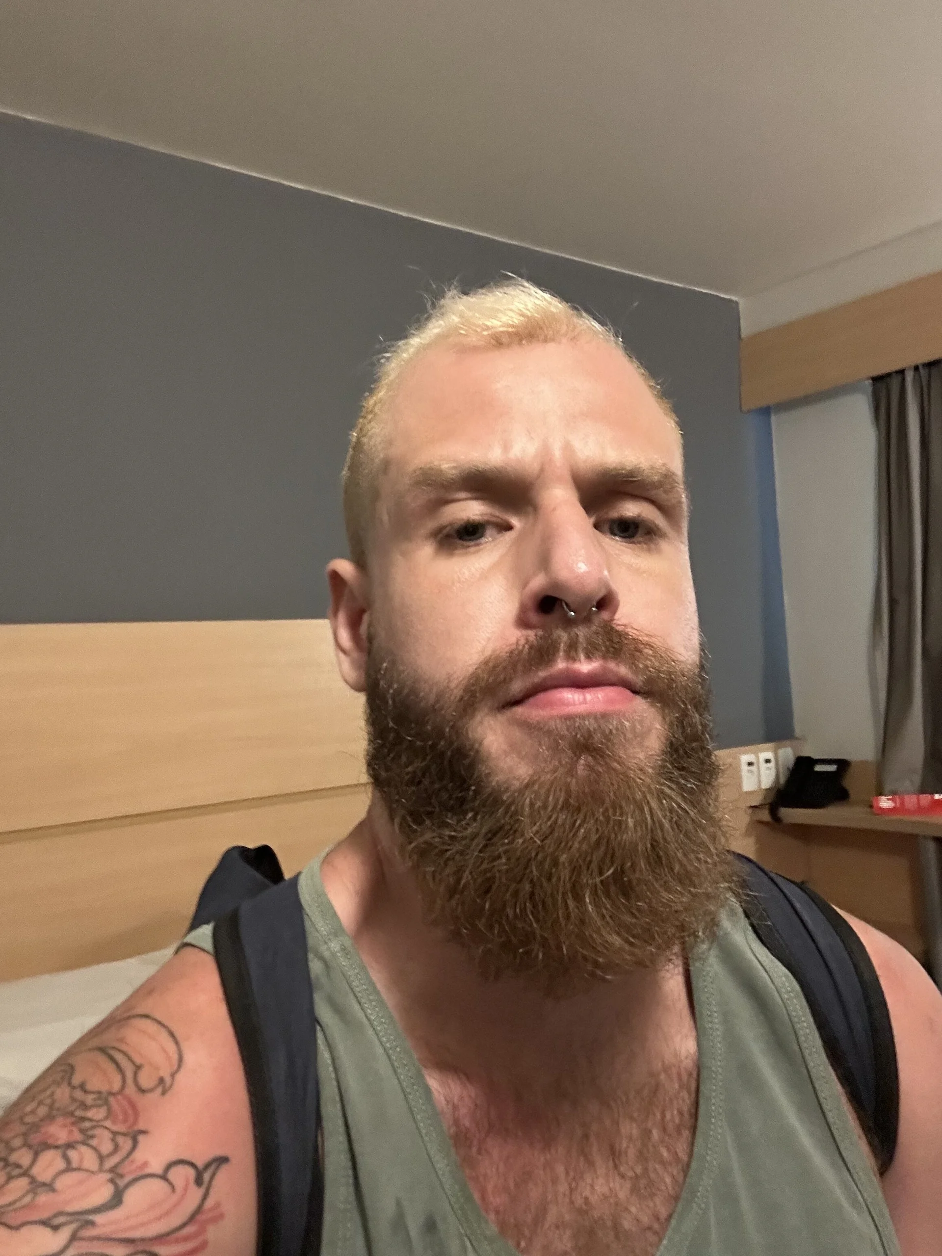 XXX Porn Photo of Nude llHugoll 2