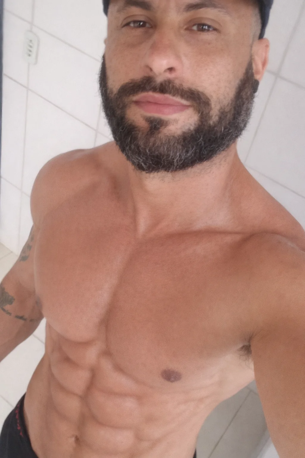 XXX Porn Photo of Nude misteriosocam40 2
