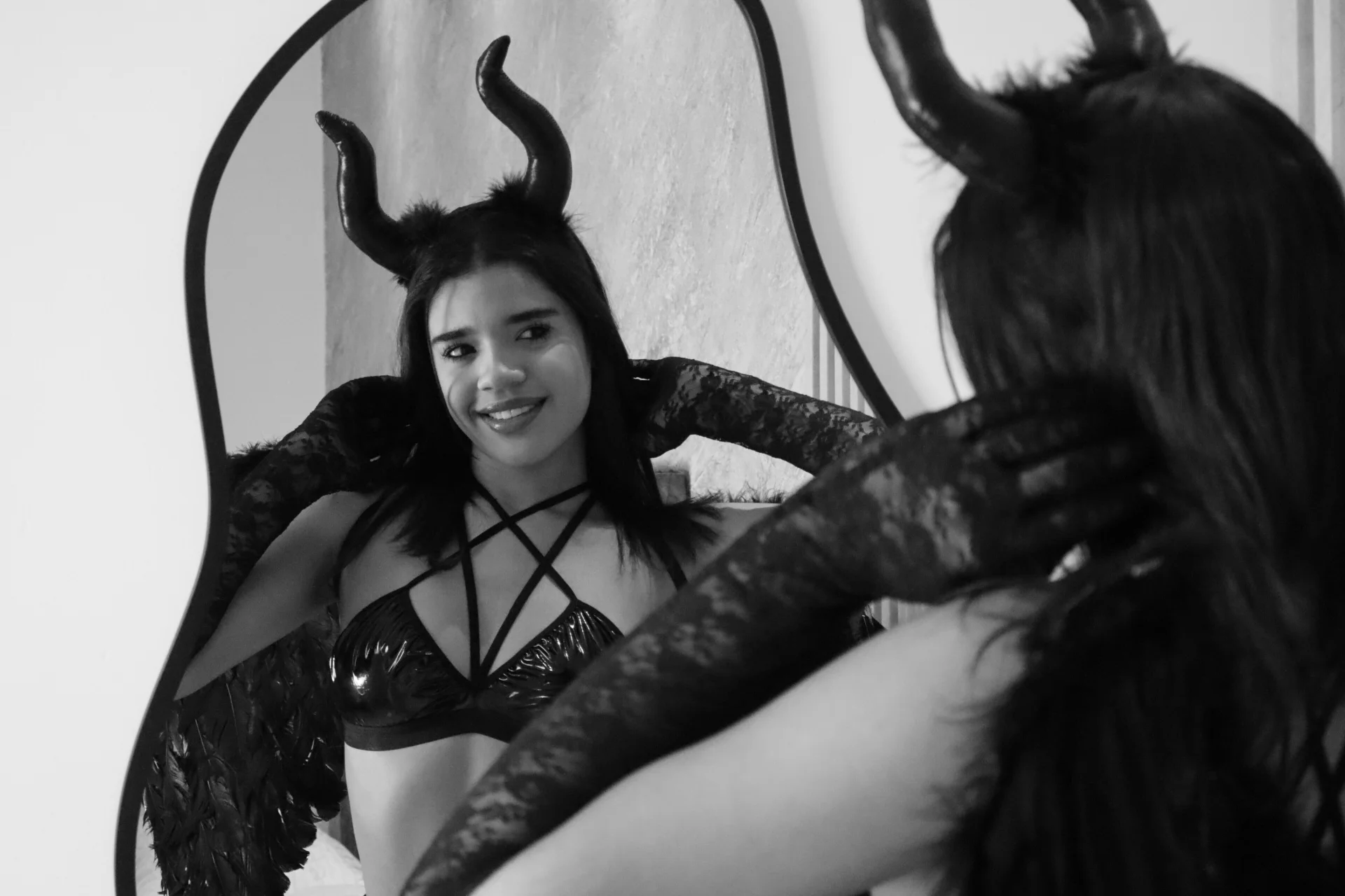 XXX Porn Photo of Nude Miagomezx 40