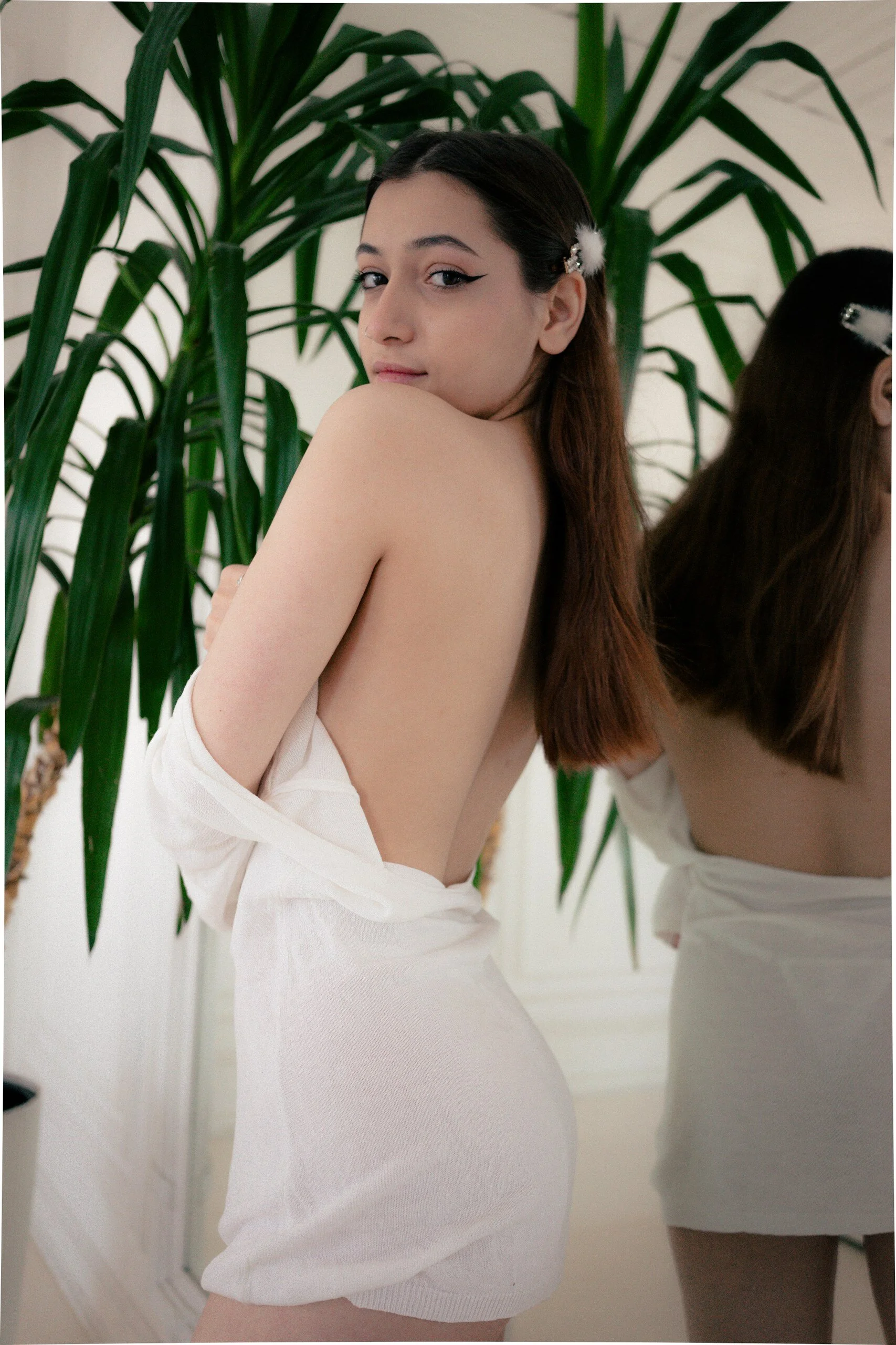 XXX Porn Photo of Nude slow_flower 9
