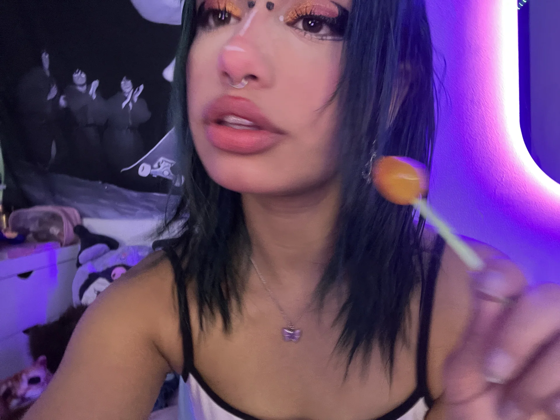XXX Porn Photo of Nude zoeew_ 8