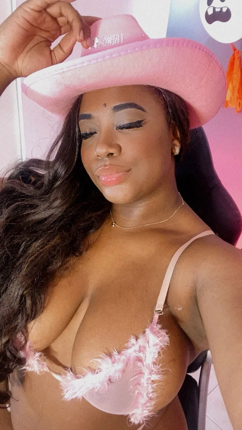 XXX Porn Photo of Nude Tyra_Privacy 189