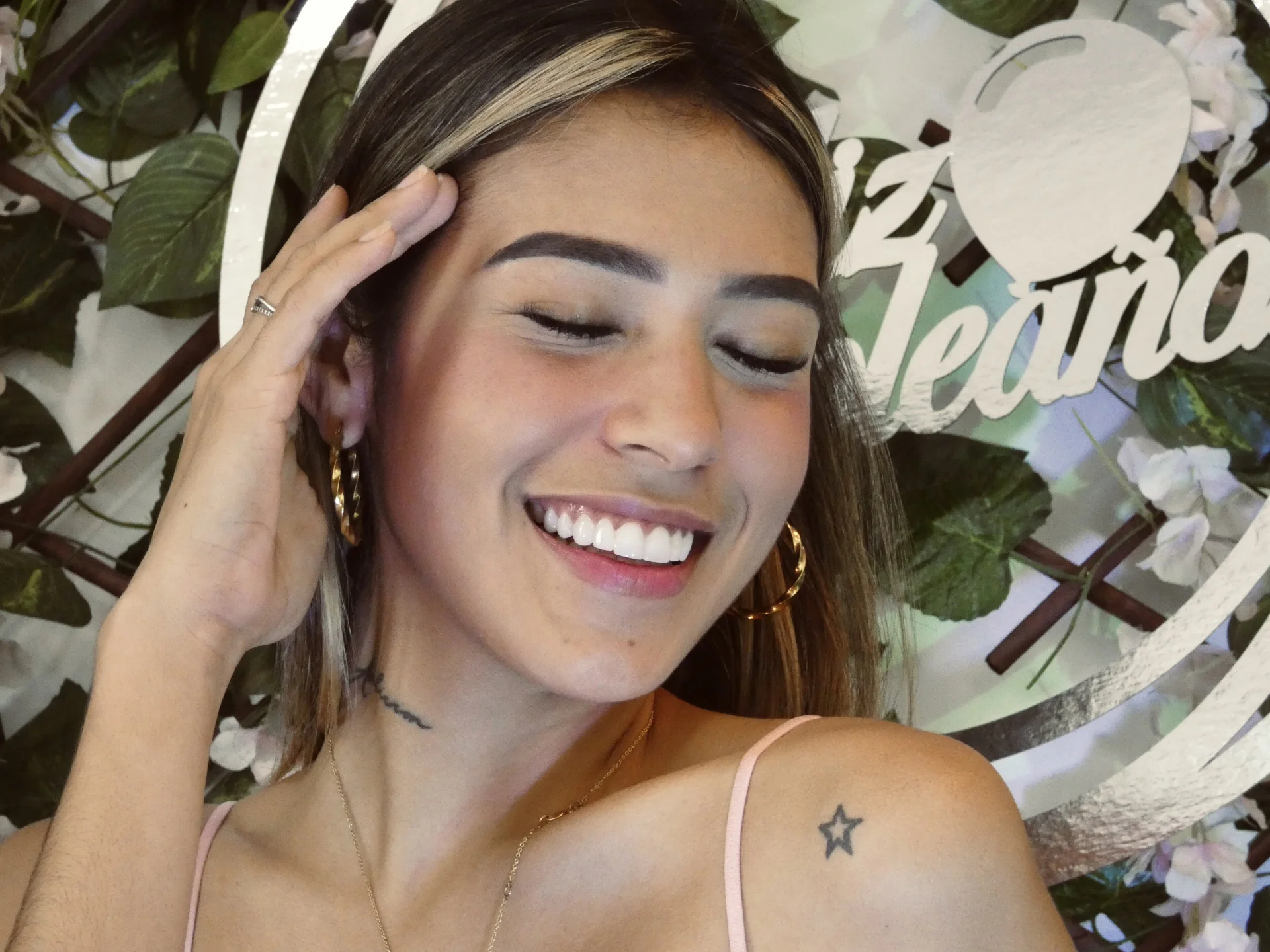 XXX Porn Photo of Nude Sassy--Girl 64