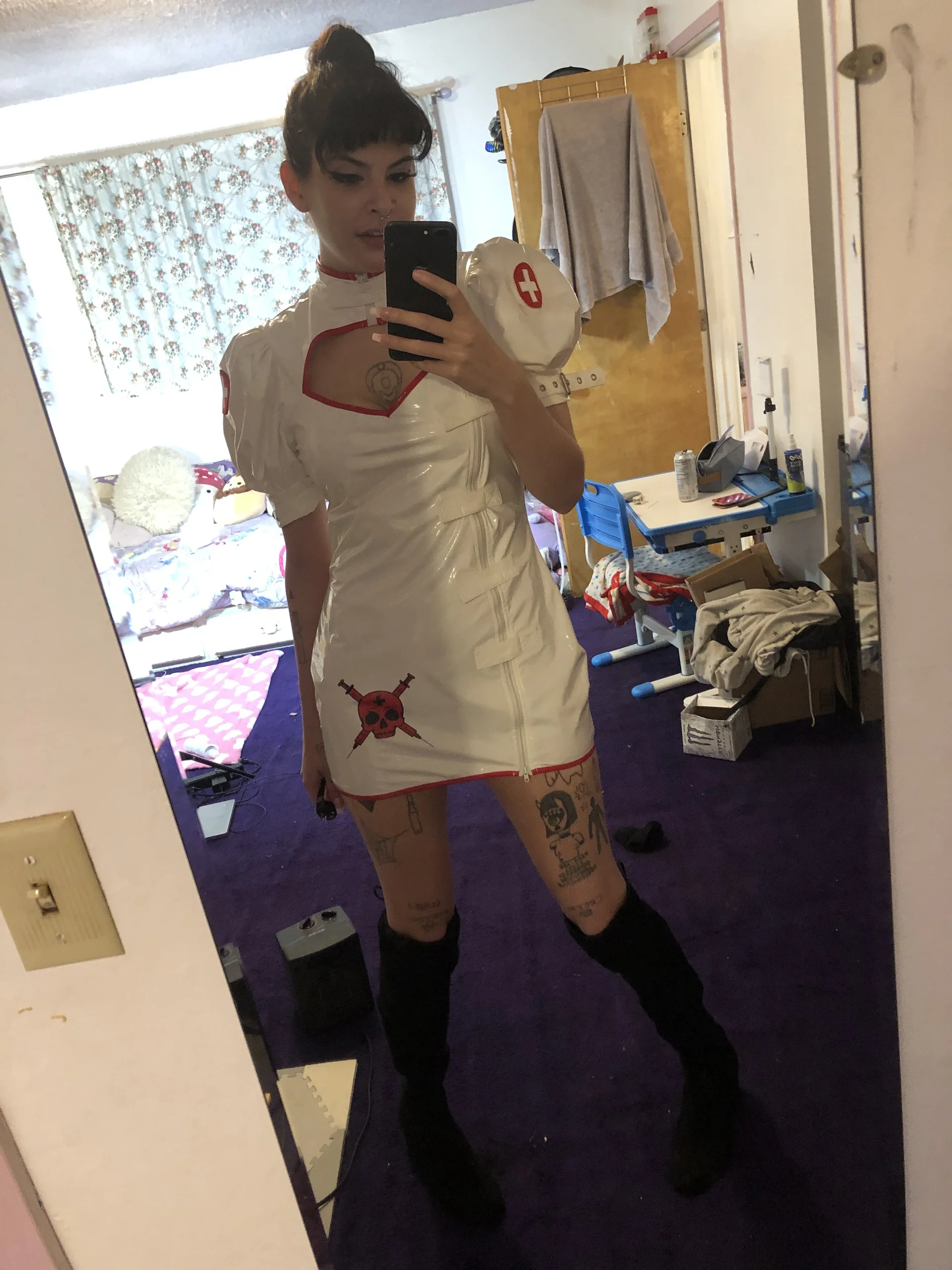 XXX Porn Photo of Nude Dollie_D0ll 4