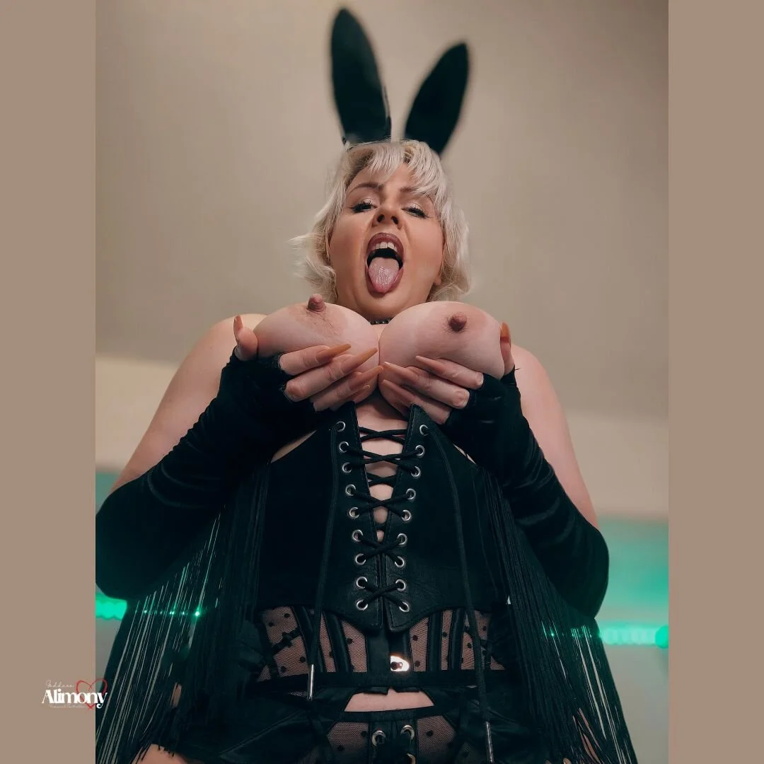 XXX Porn Photo of Nude GoddessAlimony 123