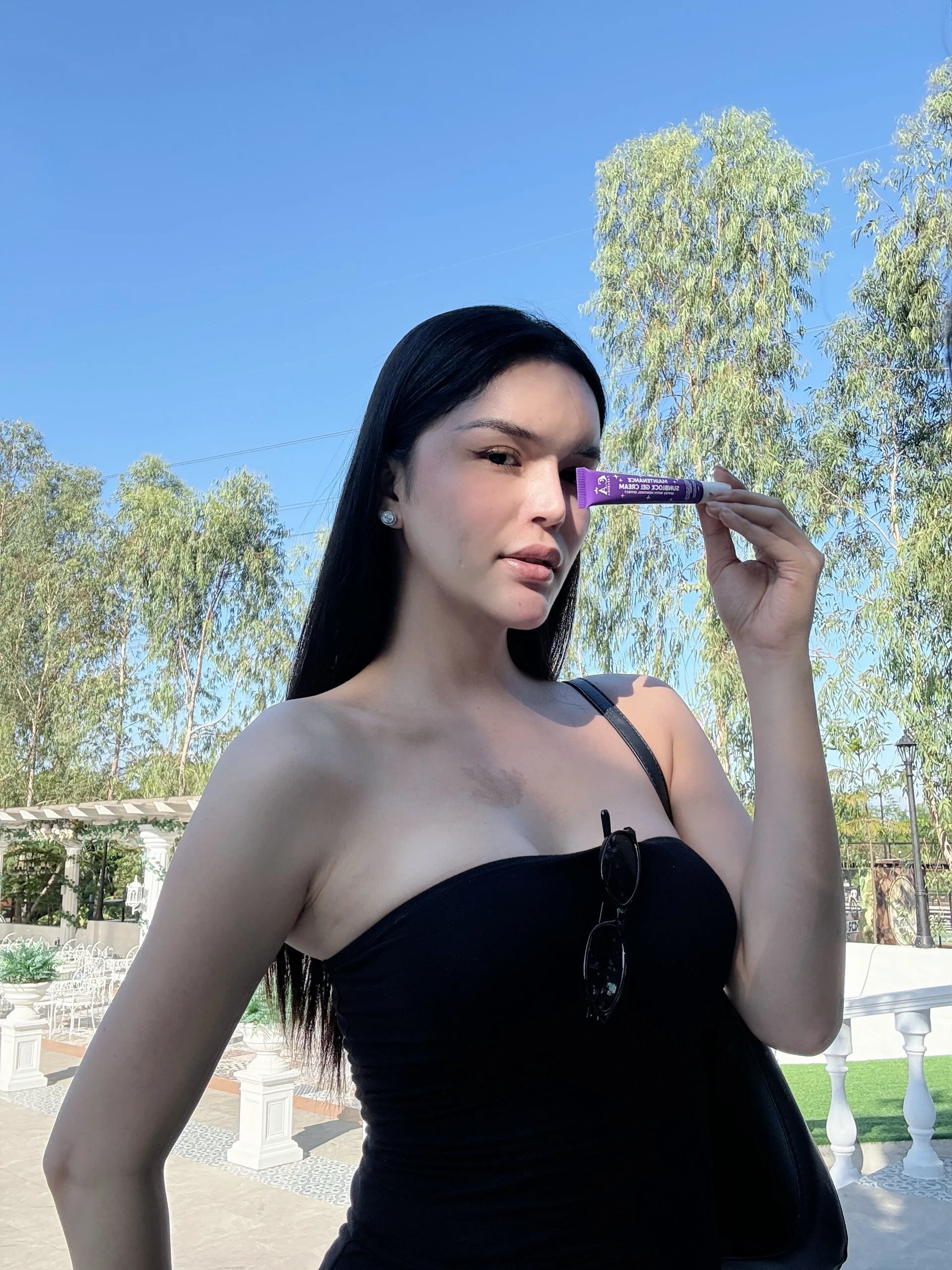 XXX Porn Photo of Nude ellestellar 4