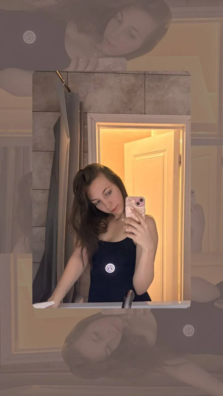 XXX Porn Photo of Nude YangReifer 1