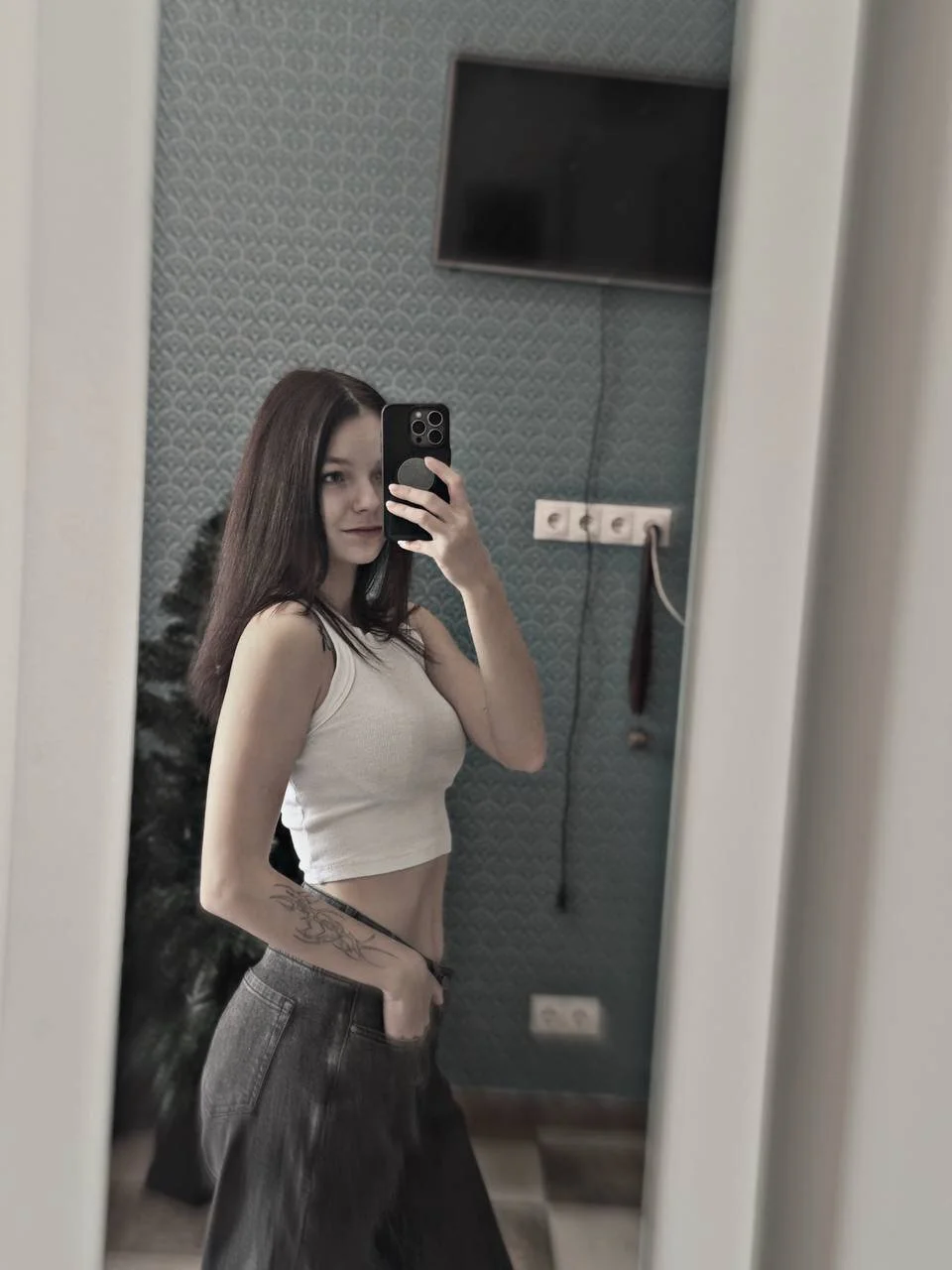 XXX Porn Photo of Nude ElizaPizza 10