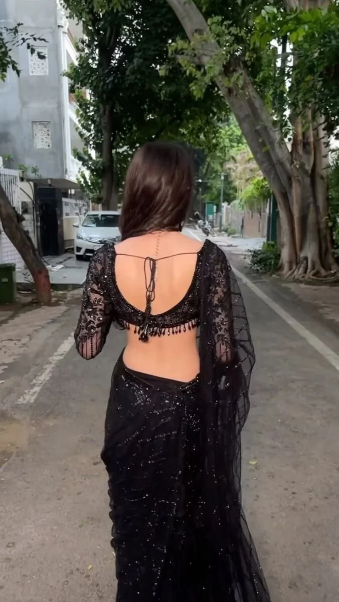 XXX Porn Photo of Nude Hot_Aanamika2 4
