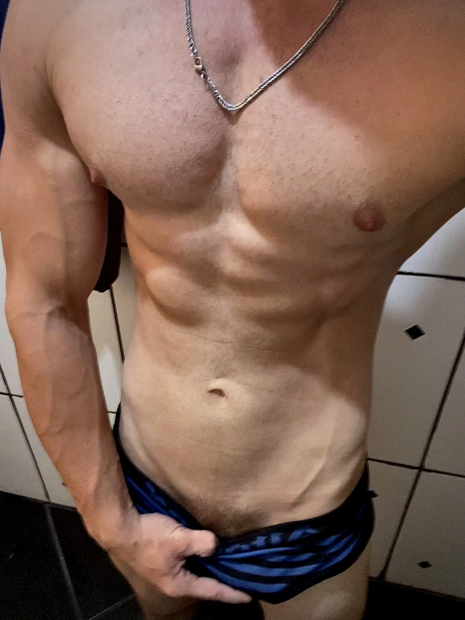 XXX Porn Photo of Nude Marcraw69 7