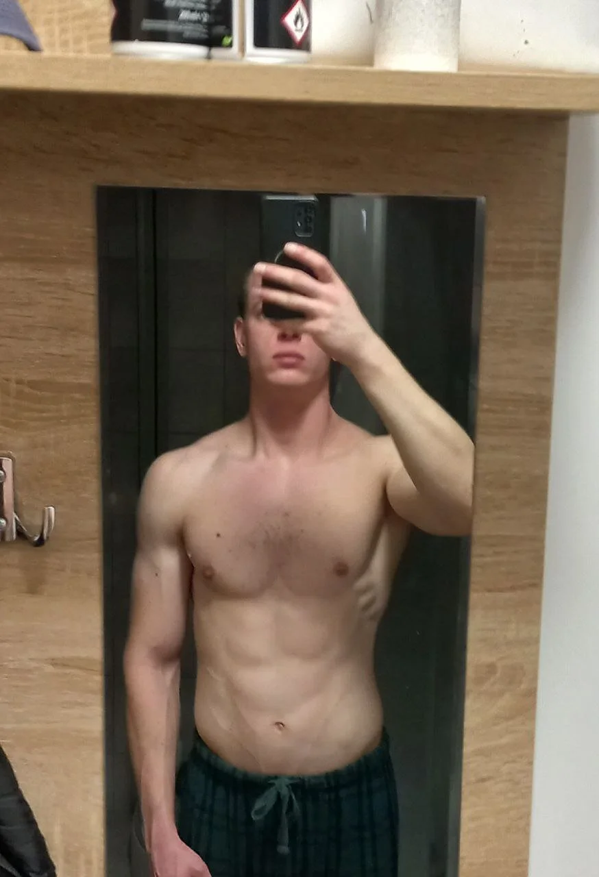 XXX Porn Photo of Nude SexBoyLoveYou22 5